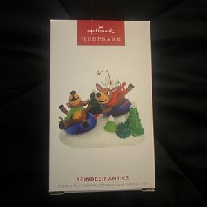 KEEPSAKE the Label Red Box